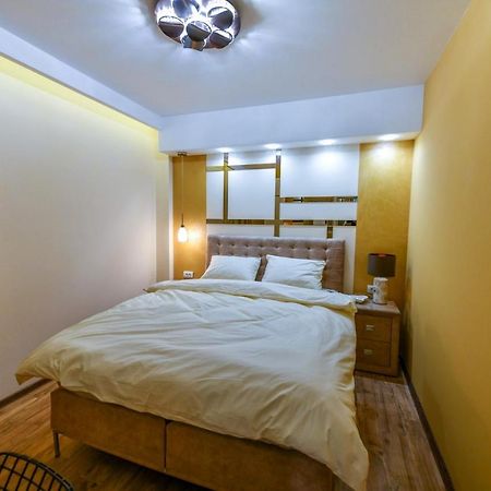 קראלג'בו Apartman Dolar מראה חיצוני תמונה