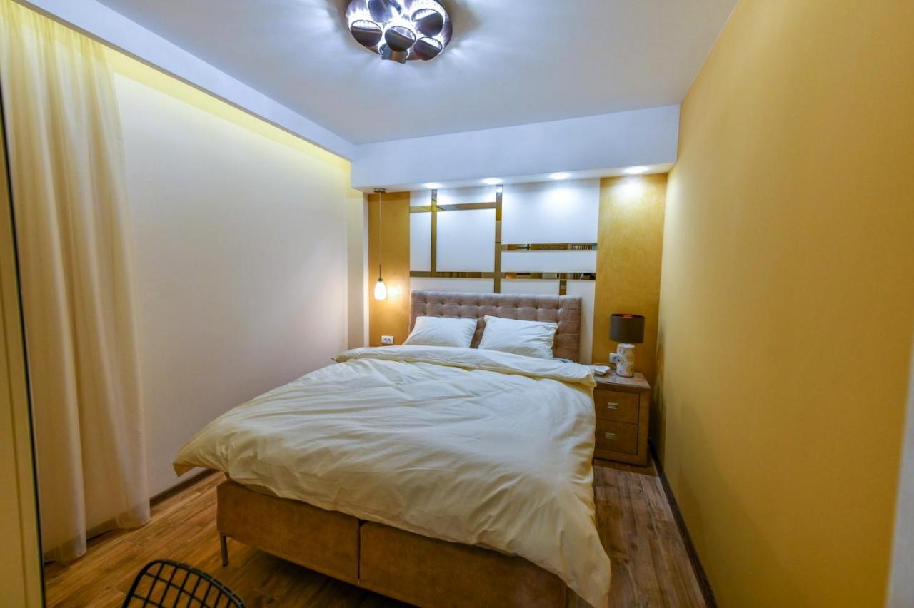 קראלג'בו Apartman Dolar מראה חיצוני תמונה